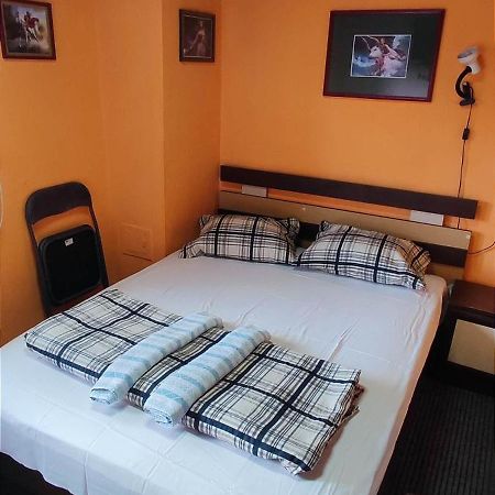 Стаи За Гости Ореха Троян Private Rooms Oreha エクステリア 写真
