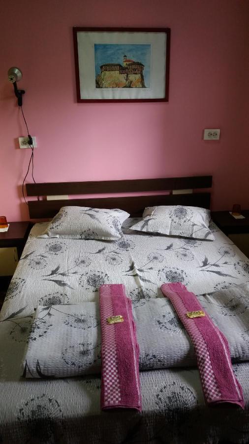 Стаи За Гости Ореха Троян Private Rooms Oreha エクステリア 写真